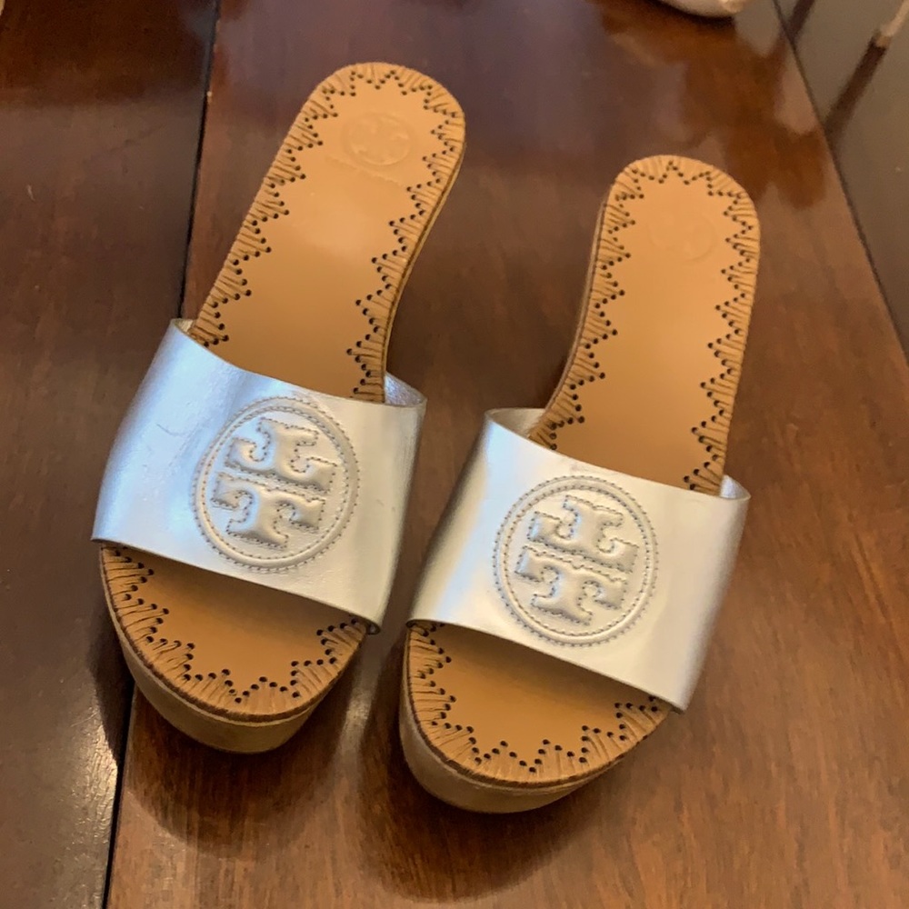 Tory Burch Logo Platform Wedge Sandal in Silver